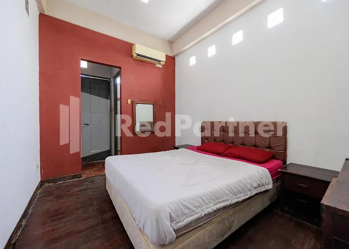 Tobana House Bintaro Redpartner