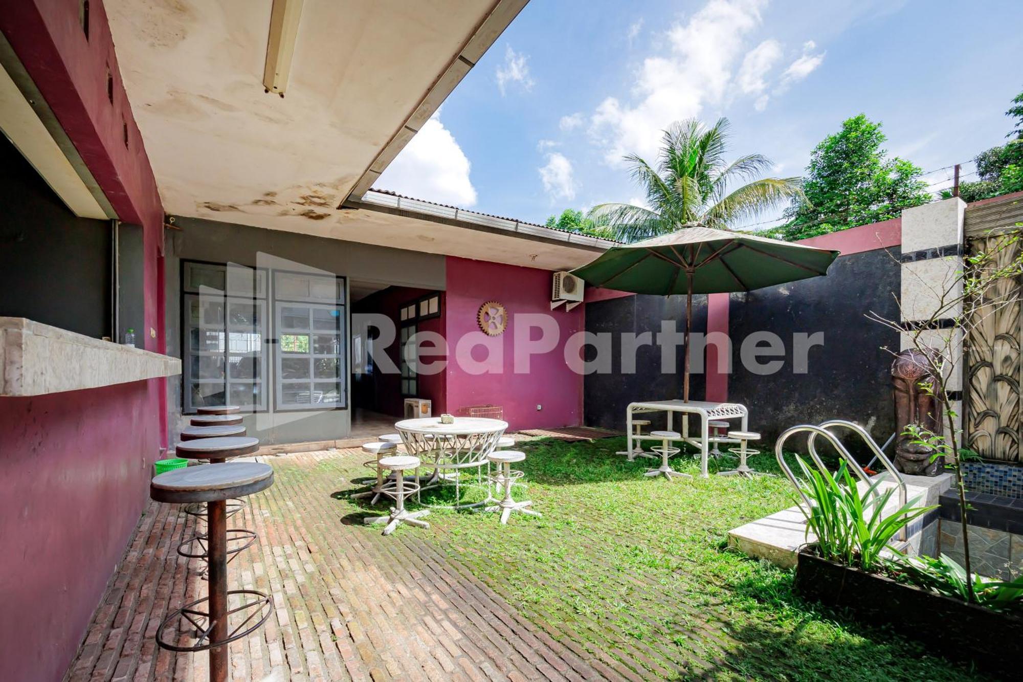 Tobana House Bintaro Redpartner *
